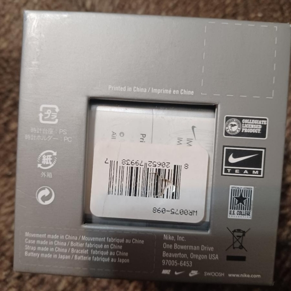 NIB NIKE IMARA WR0075-098 LADIES WATCH - Picture 3 of 6